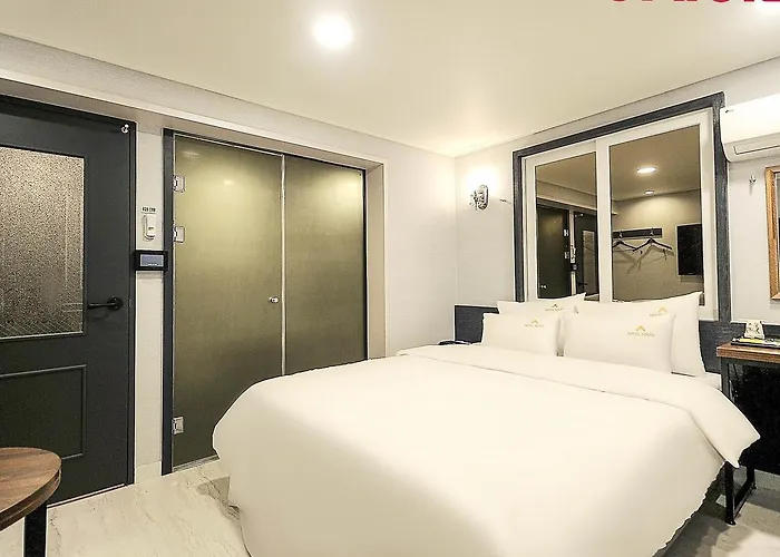 Louis Hotel Busan
